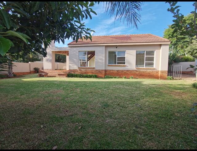 2 BEDROOM HOUSE FOR SALE IN FAERIE GLEN